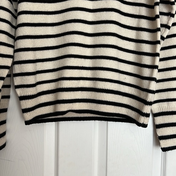 H&M Beige Black Striped Sweater S - Picture 3 of 7